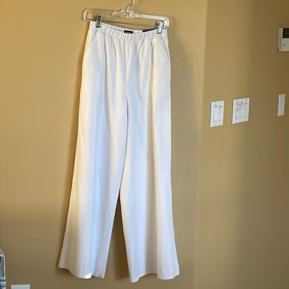 NWT Express wide leg high rise pant